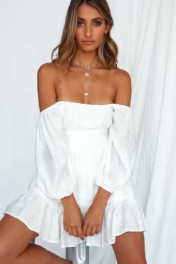 Spring Break Dresses|Bump Friendly>Hello Molly Moonstone Dress White