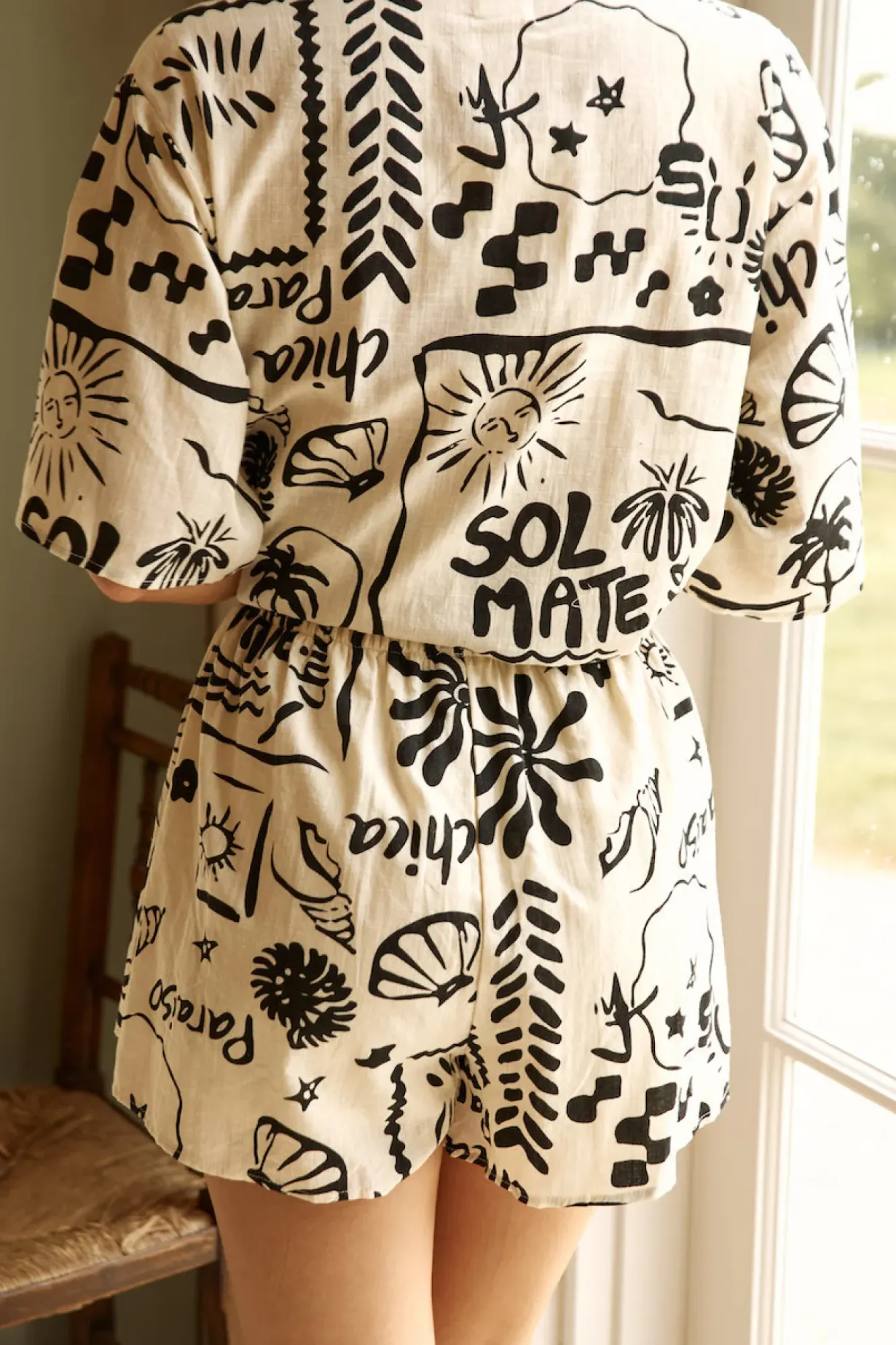 Two-Piece Shorts Set>Hello Molly Paradise Ahead Set Beige