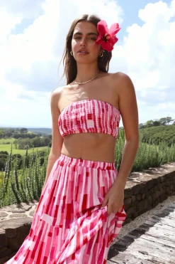 Cropped>Hello Molly Platonic Crop Top Pink