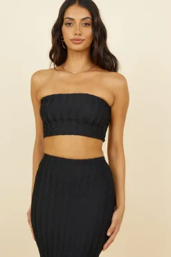 Cropped>Hello Molly Poolside Adventure Crop Top Black