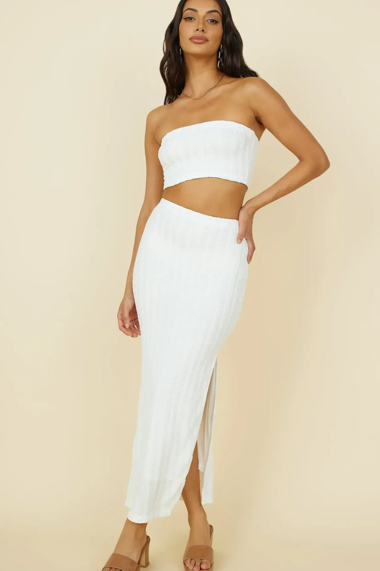 Cropped>Hello Molly Poolside Adventure Crop Top White