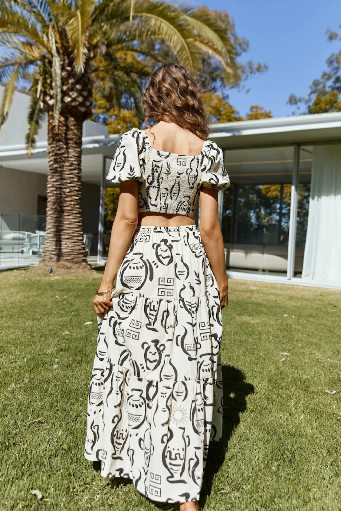 Cropped|Skirt And Top Sets>Hello Molly Reimagined Set Beige