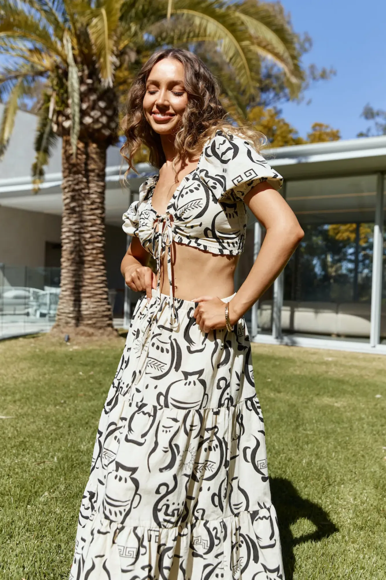 Cropped|Skirt And Top Sets>Hello Molly Reimagined Set Beige