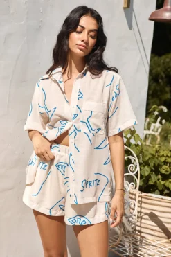 Shirts|Cropped>Hello Molly Roaming Around Shirt Blue