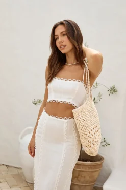 Cropped>Hello Molly Romantic Escape Linen Crop Top White