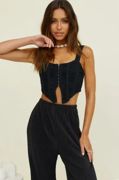 Cropped>Hello Molly Running Flow Crop Top Black