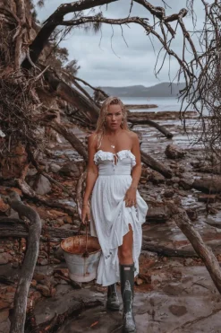 Spring Break Dresses|Bump Friendly>Hello Molly Santa Elena Midi Dress White