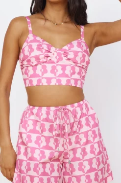 Shorts>Hello Molly Secrets of Summer Shorts Pink