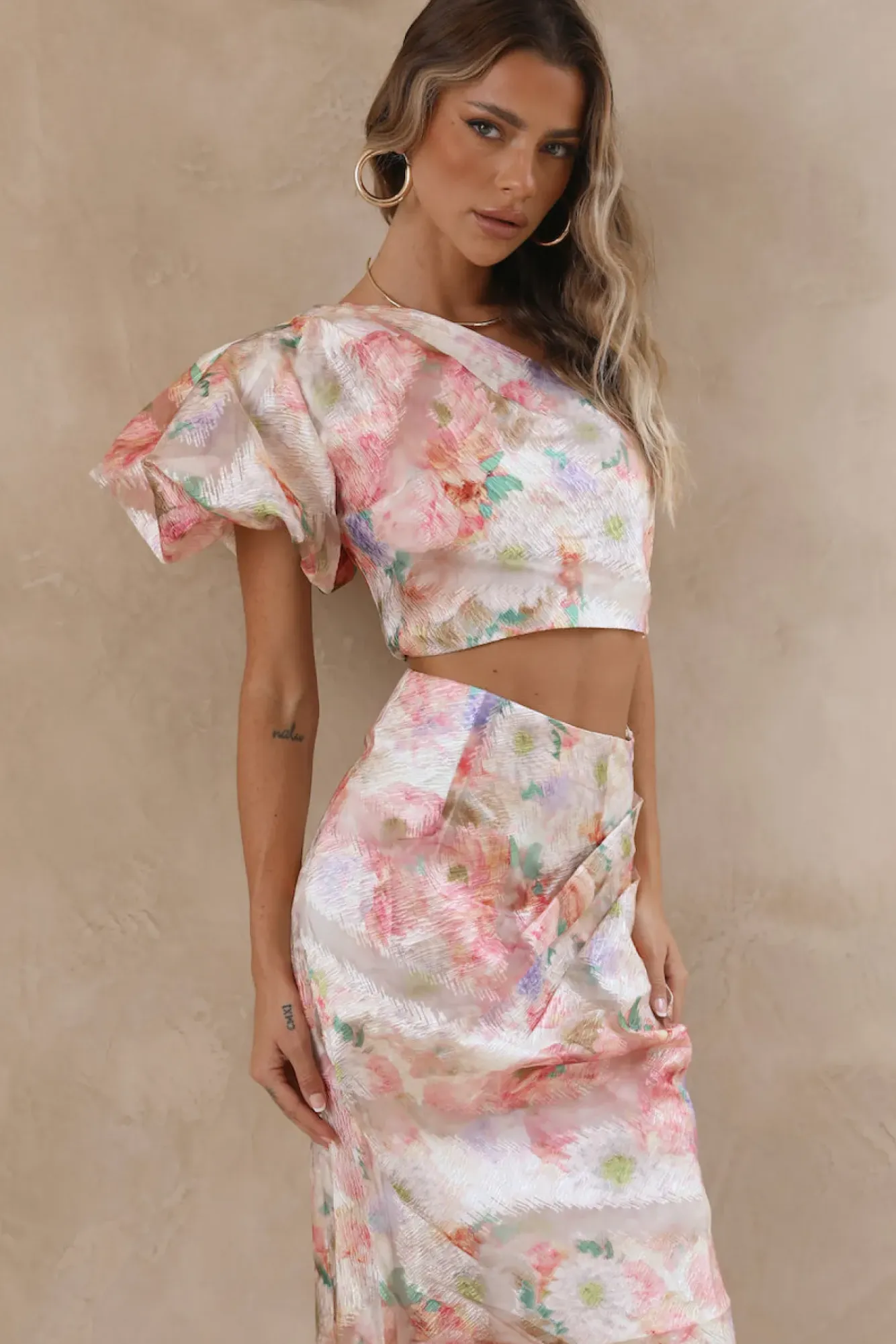 Cropped>Hello Molly Serenity Crop Top Pink