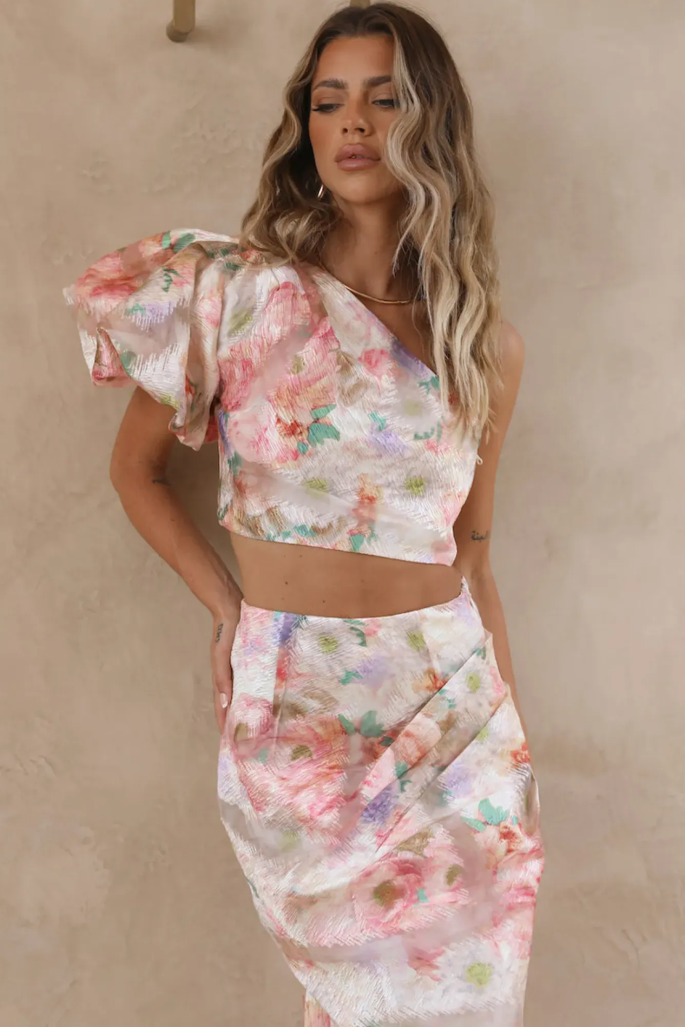 Cropped>Hello Molly Serenity Crop Top Pink