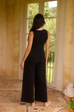 Cropped|Two-Piece Pants Set>Hello Molly Shell Island Top Black