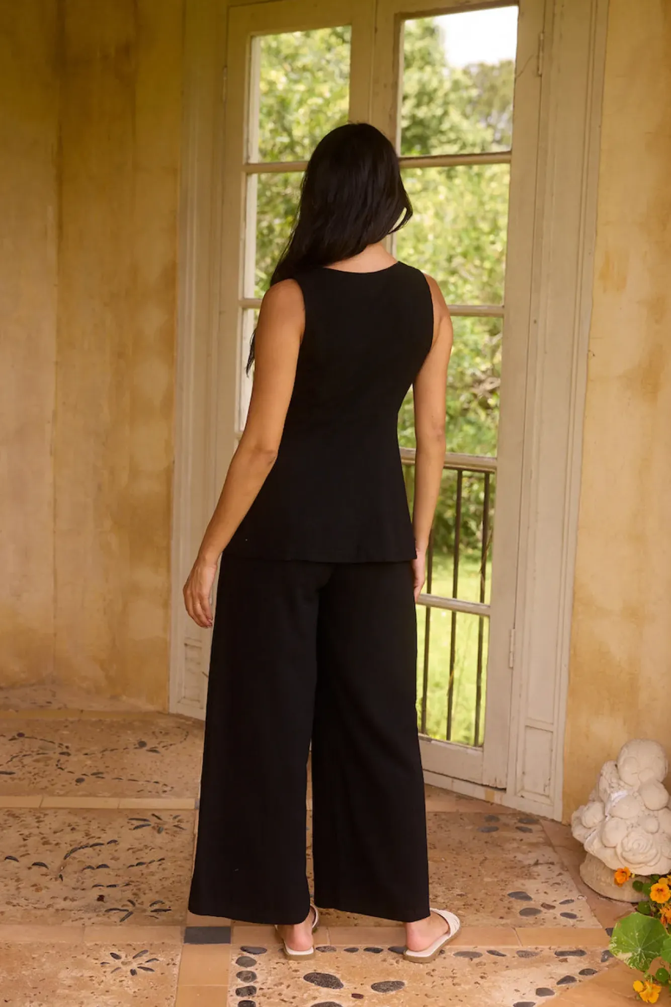 Cropped|Two-Piece Pants Set>Hello Molly Shell Island Top Black