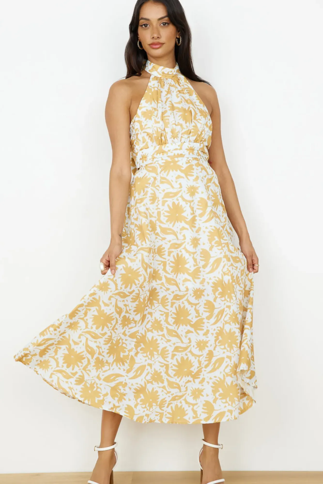 Cocktail Dresses|Casual Dresses>Hello Molly Showing Emotions Halter Maxi Dress Yellow