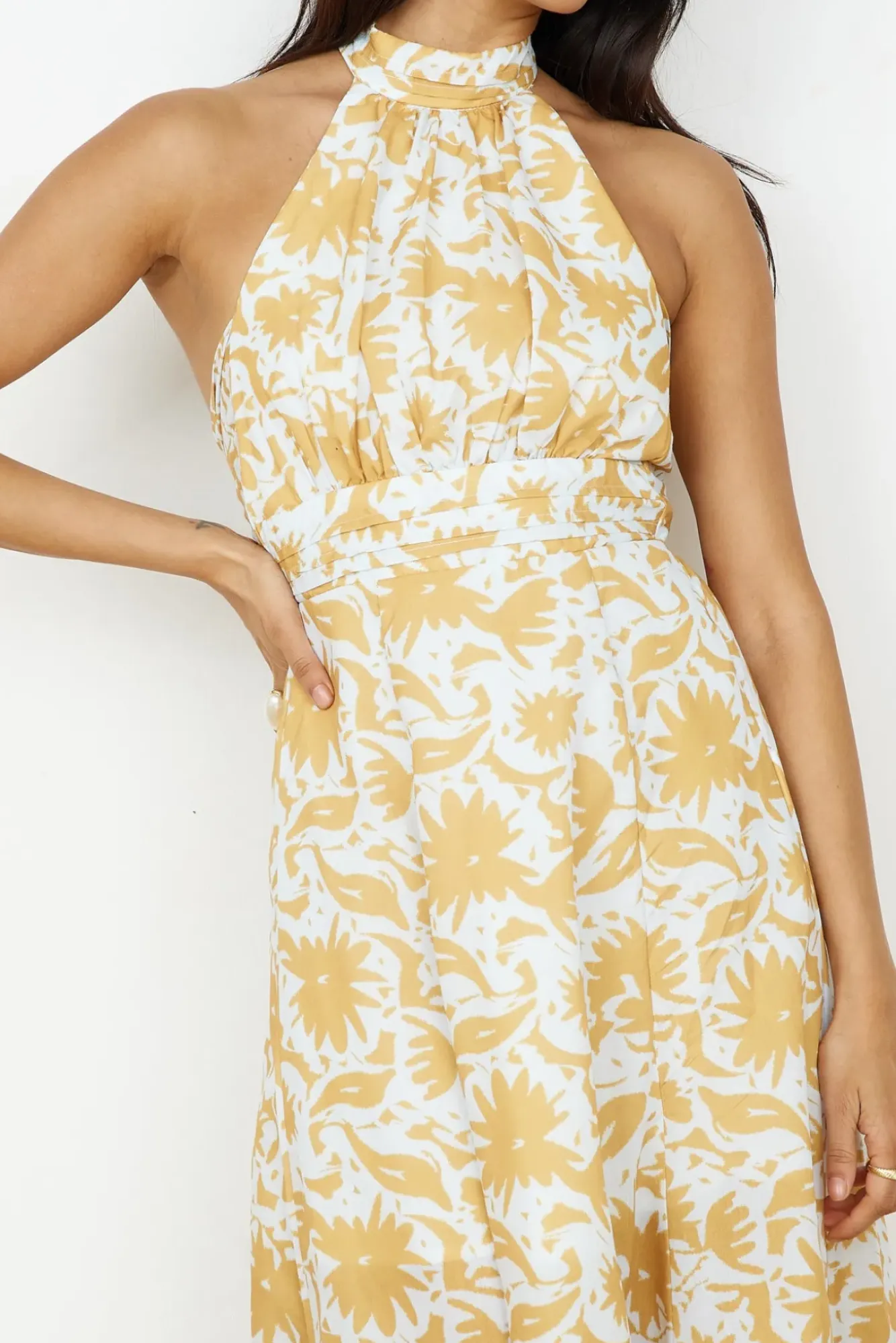 Cocktail Dresses|Casual Dresses>Hello Molly Showing Emotions Halter Maxi Dress Yellow