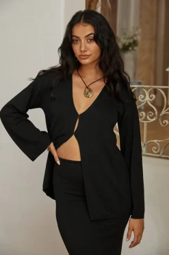 Cropped>SNDYS August Oversized Top Black