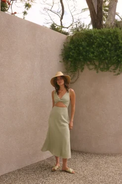 Vacation Dresses|Brunch Dresses>Hello Molly Soft Silhouette Maxi Dress Sage
