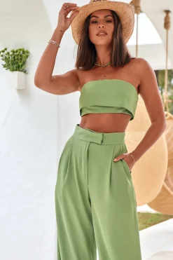 Cropped>Hello Molly Solaris Crop Top Green