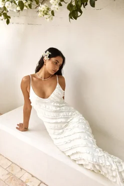 Cocktail Dresses|Brunch Dresses>Hello Molly Sound Of Angels Maxi Dress White