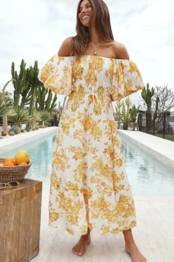 Casual Dresses|Off Shoulder Dresses>Hello Molly Sunflower Off-Shoulder Maxi Dress Yellow