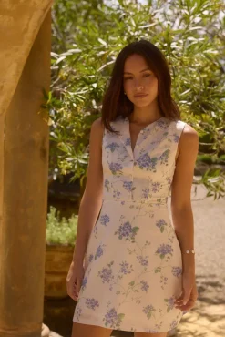 Vacation Dresses|Date Night Dresses>Hello Molly Tessa Floral Mini Dress Blue