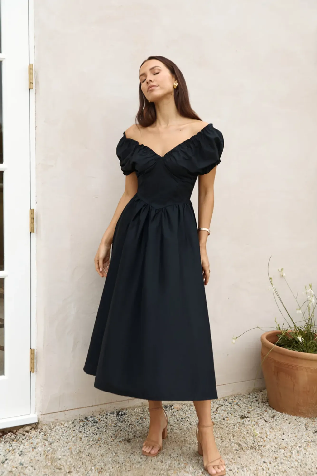 Cocktail Dresses|Date Night Dresses>Hello Molly Upon A Dream Midi Dress Black