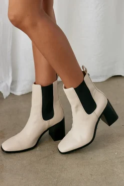 Boots>Verali Link Chelsea Gusset Boots Bone